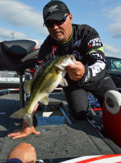 0015D26C-8CFE-407B-827C-D72E24CE376F