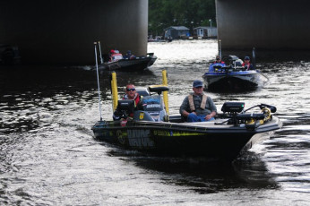 001C25F5-866E-44F1-B1F7-7B6160EC5B29