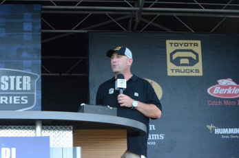 003CBC6B-28F2-4919-BF80-0D01C9FE82AA