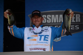 01744979-1455-42D6-A98E-68775BE9A1EC