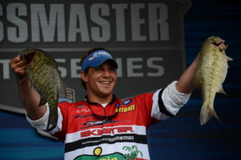 02565CC1-7ED9-40B8-AF0C-A556DDCB0AFF