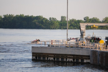 025FAE80-10FC-4F66-A499-CEC9F3167A2A