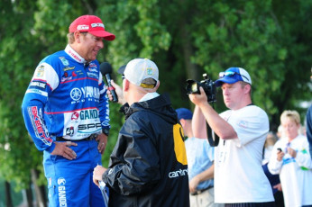 031ED545-A34C-45E4-B349-8CC0957A5AC2