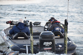 03C359AD-3F17-42D3-A737-A1CF8CD725D7