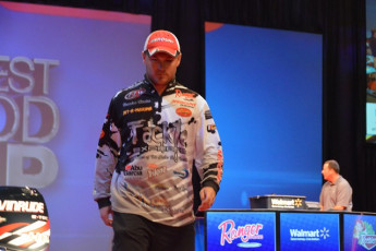 04A78B7F-20BD-4AC5-86B8-F77277C29DFF