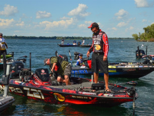 04C9AAF7-CCAF-4072-B360-BCD52BC6C36B