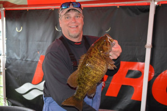 050D367B-3D2E-491D-B264-5D7EF3C3C301