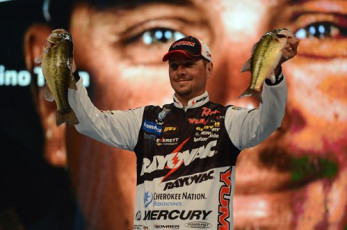 06404401-3F6B-48D7-9BDF-5B483DC2CFC5