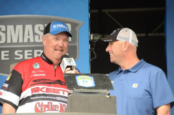 0662B7A5-C4AC-4E63-ACEA-35C8A3C35364