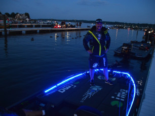 06AD858C-1AFC-472F-A153-0C0EEB025835