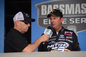 06B4B364-D021-4FA4-BD59-848253629BF5