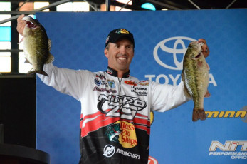 06B79A0F-A75C-41F5-9A3B-D2B7D79E85DF