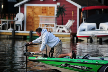 07BD6C71-B252-455C-B2E3-96942B5E6EF4