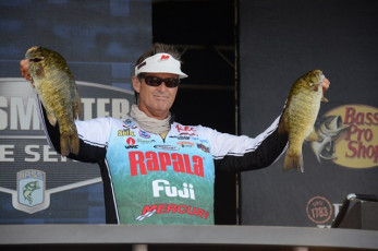 08984F81-3CE2-495F-B55C-6EC6E23A3D1D