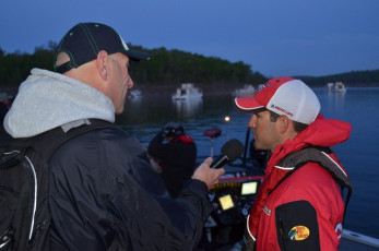 089C5B69-1984-4660-BE45-42EEBB12F765