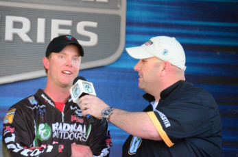 08A3C508-A75E-4343-A6BC-151E2F631F1F