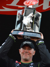 08AFBE71-1E2E-42C8-8B5D-96DBA0004F75