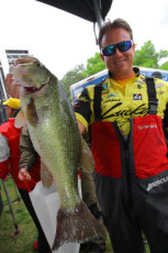 0901BDC2-8C6C-4992-A663-46C2B28B4E1A