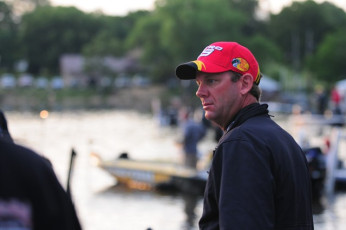 0A65A691-9DAB-4C4E-9F7B-7A429E23CC54