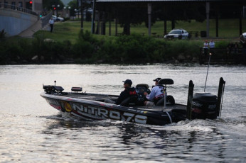 0A7A4F01-FD0E-4006-B550-5D19D1B7A6A4