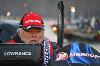 0AE3988F-9864-4375-BA4B-7C08F175429F