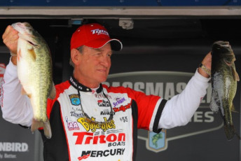 0B55C033-388D-4170-9BA0-99911EE6BE0D