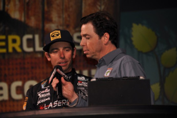 0B8D7B57-5EDC-4370-8B9E-C1F59CBCA3FF