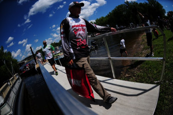 0D158650-703A-4B6D-8FF4-4AD6E58E09B6