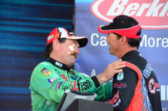 0E7A2532-ECE2-44C3-86FE-9197713E78B5