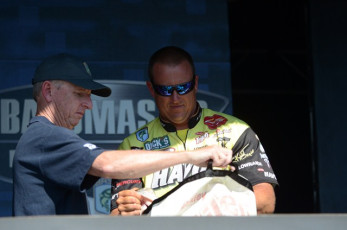 0EB5F443-5B6E-4E11-B857-029E348E968F