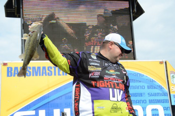 0F84D8DD-1573-4770-9E76-C663C52ED539