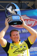 0F87F2D8-377D-4446-97B1-47F2FB459B17