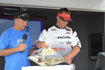 10DE08CC-9435-4B6F-905B-C54BEEA5D645