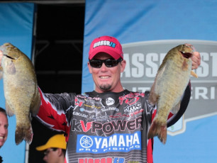 10EC9B50-5F26-4995-99B5-E694E3771163