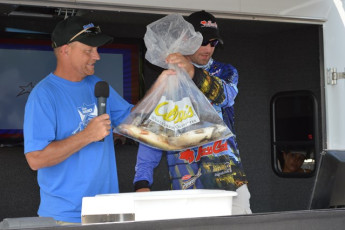 123DAFE5-853C-4BB6-9B18-3C41F0FEF79A