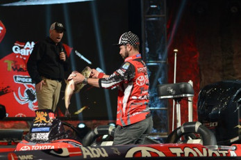 13D412D5-7806-4D57-8AB8-C6D029223D1D