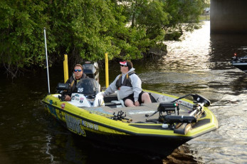 15E08F54-4EF5-4CFF-9DD8-97CE58107DE6