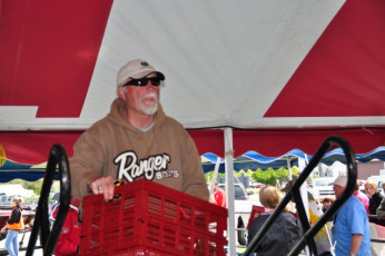 15F50909-55E7-4BE6-B21B-3AF4CB8BE3FE