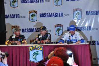 1630161A-F3E6-470D-A545-C8CB0B0E3855