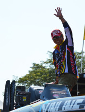 16351027-692B-4922-8E05-B26F645FC423