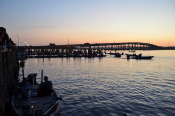 16C0F38F-DEB3-4E96-B68E-FCD62F724223