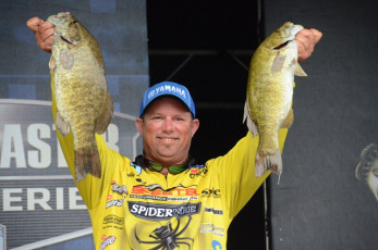 171951C2-ED99-4D5E-8984-91EF17D9FF86