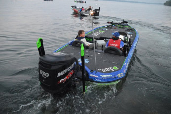 176D68C1-8ABA-42C3-BA8D-F938EF2A2648