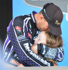 177F70E6-C5D8-4E2E-9004-43831343B5C0