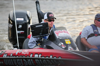 17B1D777-8560-4AE8-A075-30F147052DEB