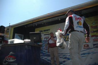 1840E2E5-6D9D-482C-B6D7-43997B2437E8