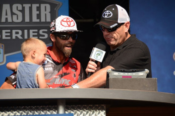 198AB4D2-E9B1-4129-8C7C-9A7BA998A29D