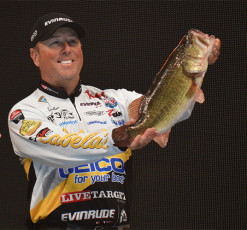 1A087D9E-7527-48F2-949D-1F997885EE6E