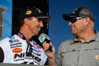 1A1945FF-3F23-4F35-A406-C5C8F3DBE608