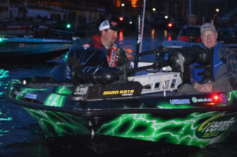 1AC90C00-7B90-4FB4-9ABD-46FD325F0BBD